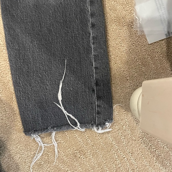 Levi's Wedgie Icon Straight dark wash jeans never worn - Picture 3 of 5